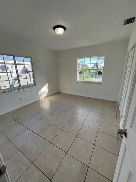 2411 NW 65th St Miami, FL 33147