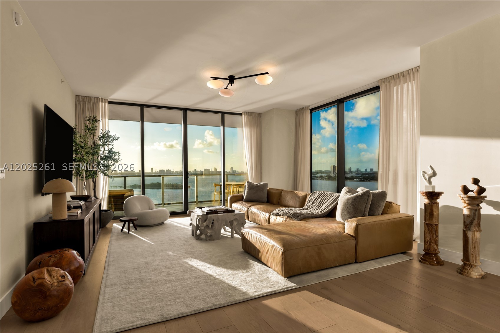 image Elysee Miami0