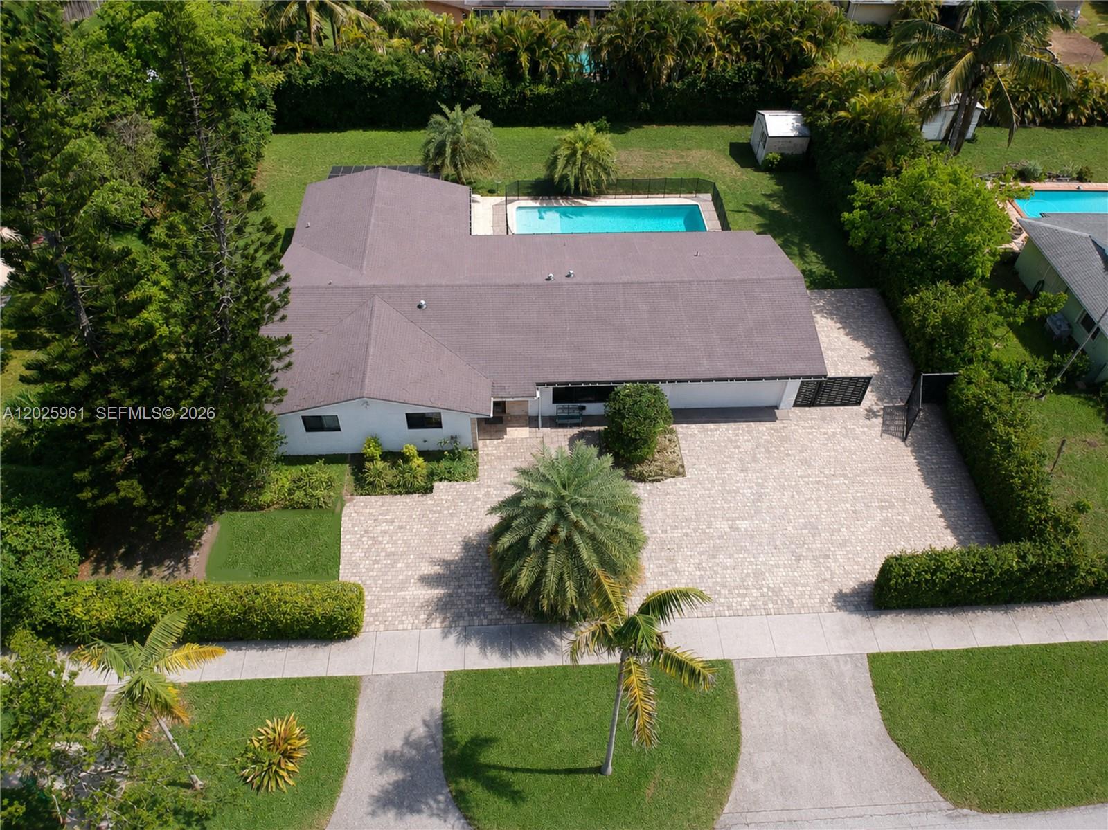 10240 SW 112th St Miami, FL 33176