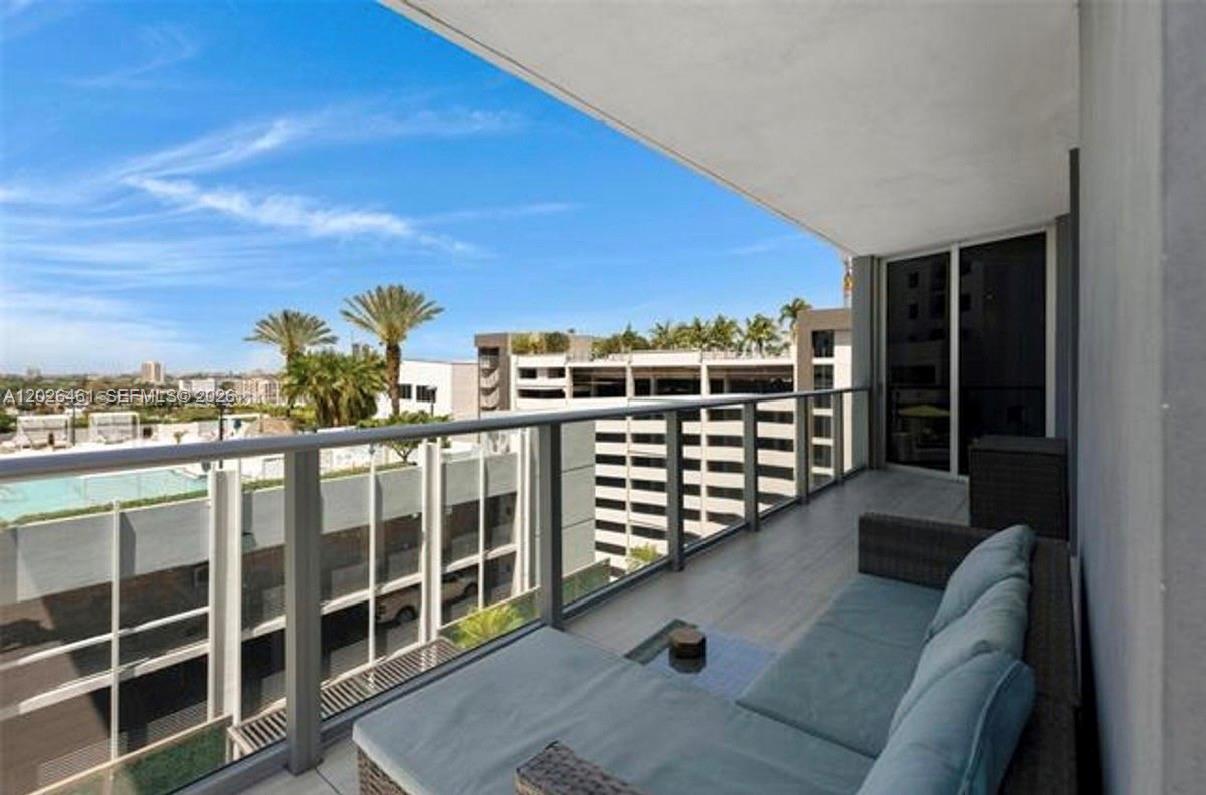 image Brickell Ten15