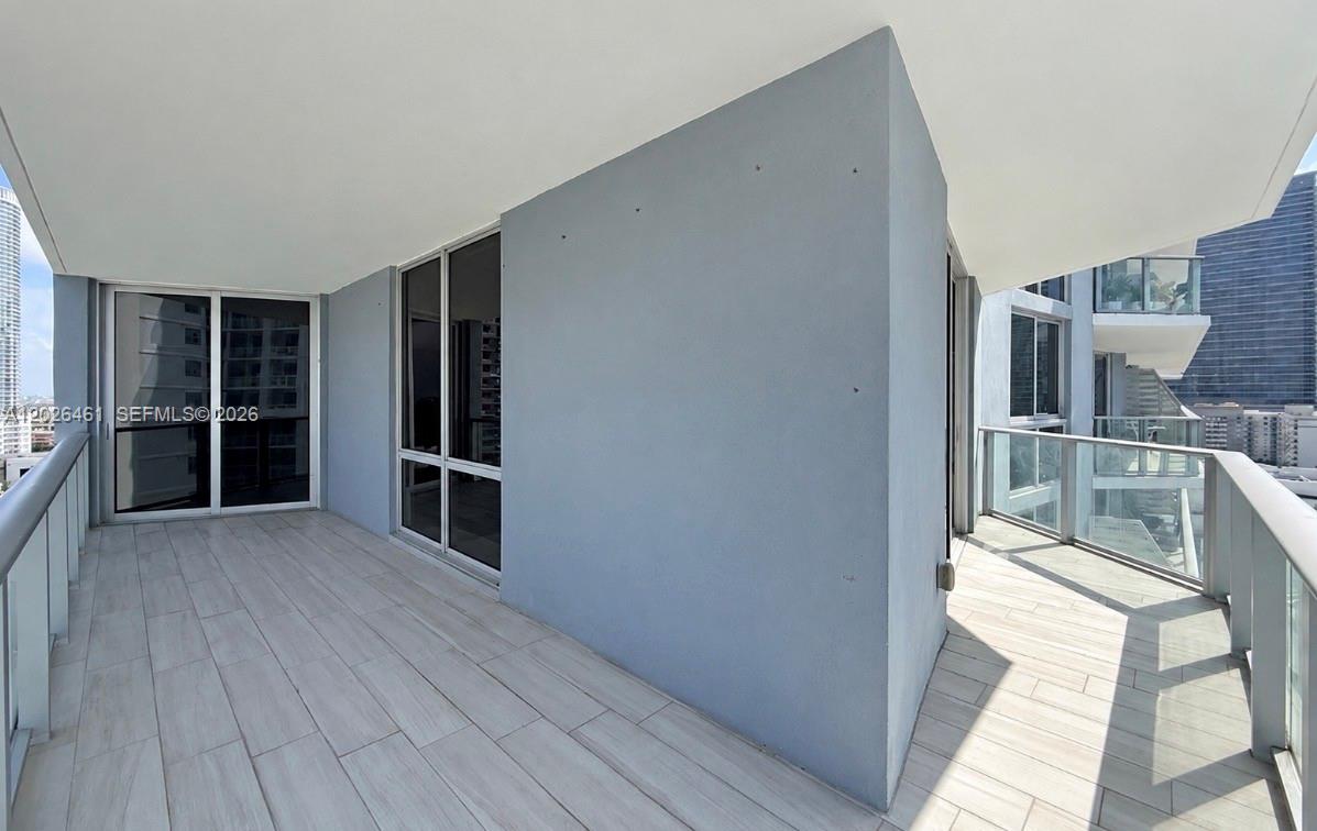 image Brickell Ten23
