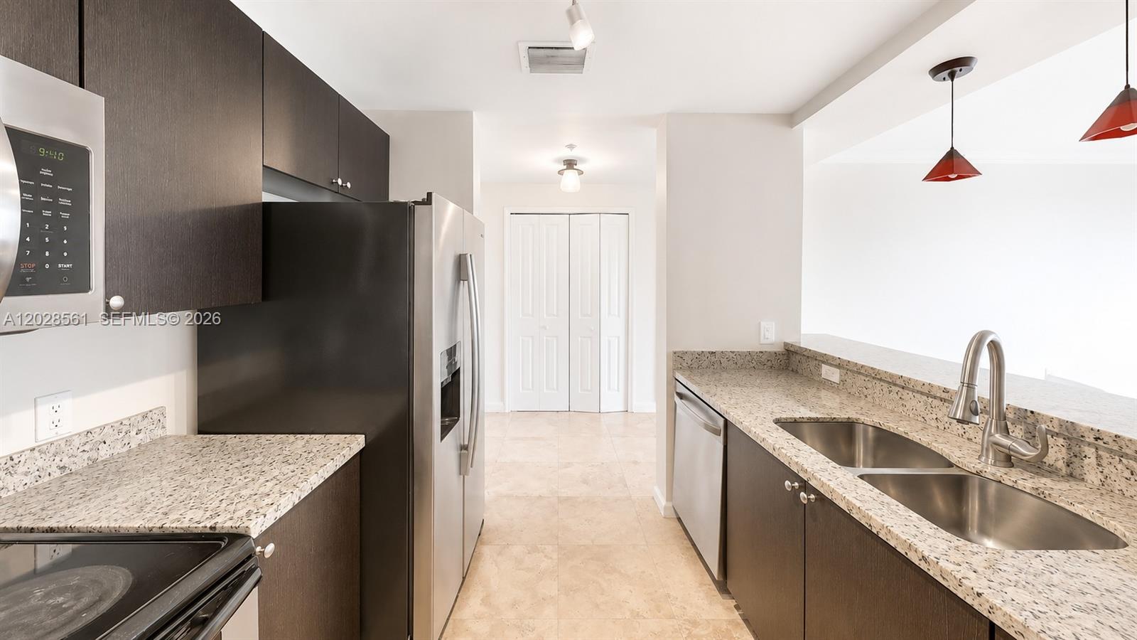 2650 SW 37th Ave #506