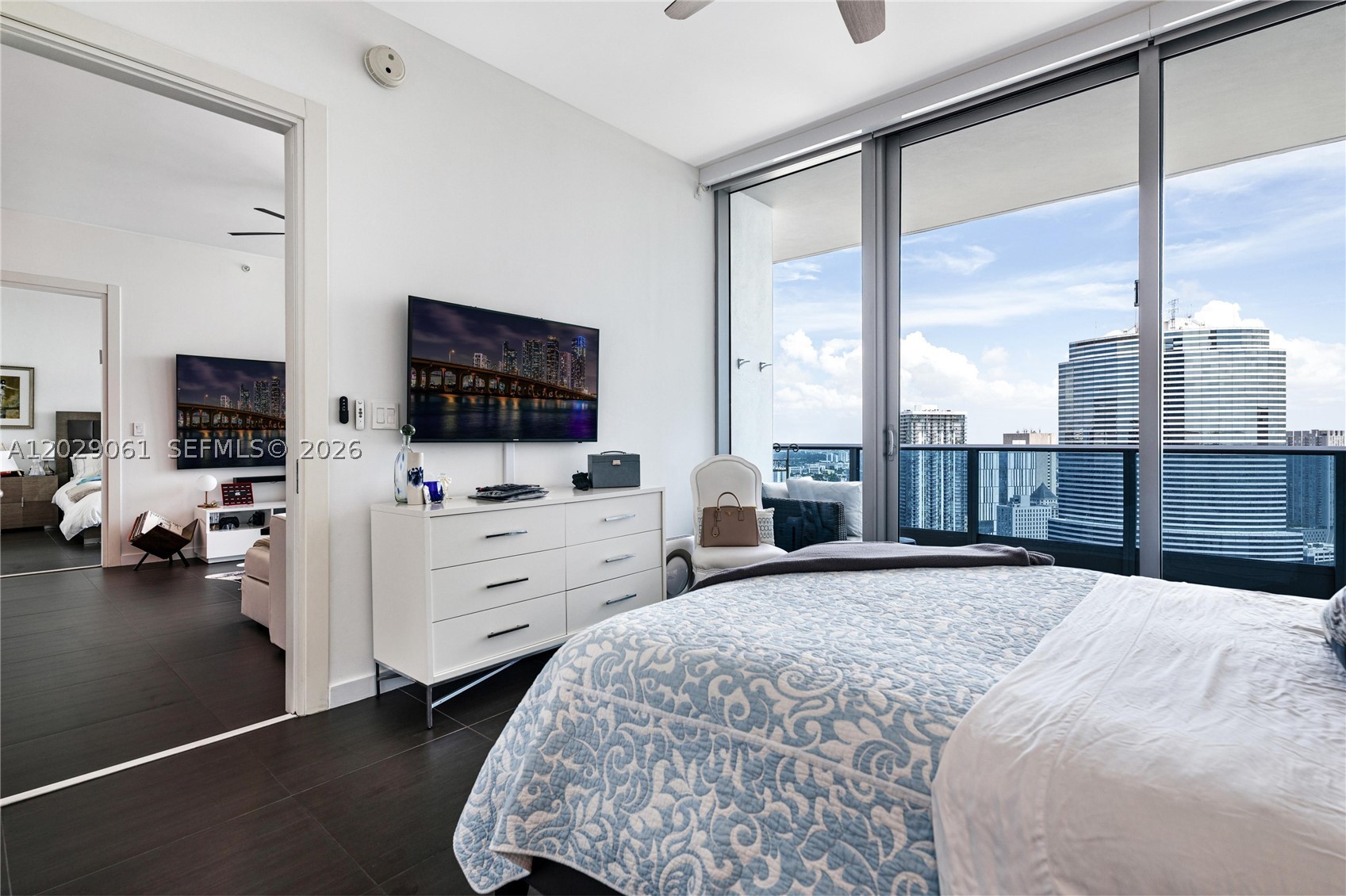 200 Biscayne Blvd Way #4812 Miami, FL 33131
