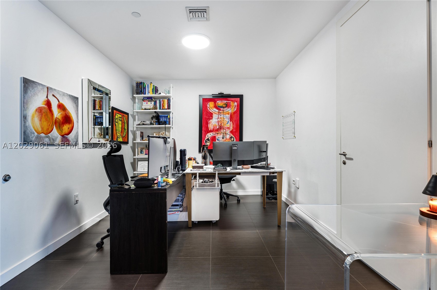 200 Biscayne Blvd Way #4812 Miami, FL 33131