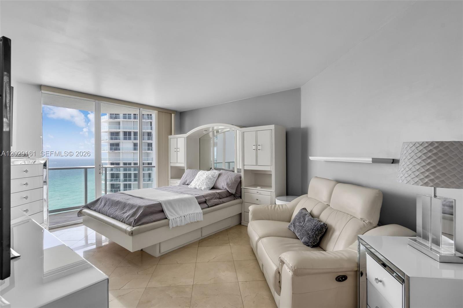 16485 Collins Ave #1832 Sunny Isles Beach, FL 33160