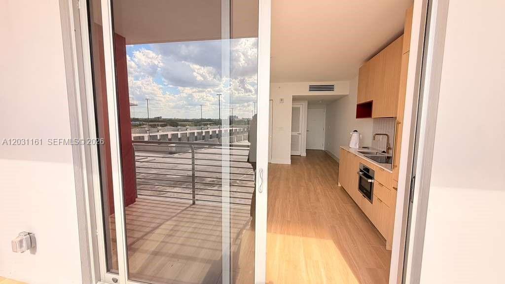 image The Standard Residences Midtown Miami5