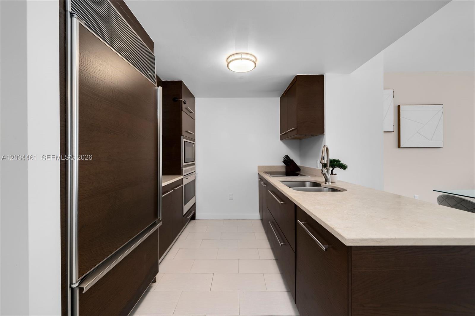 485 Brickell #1709 Miami, FL 33131