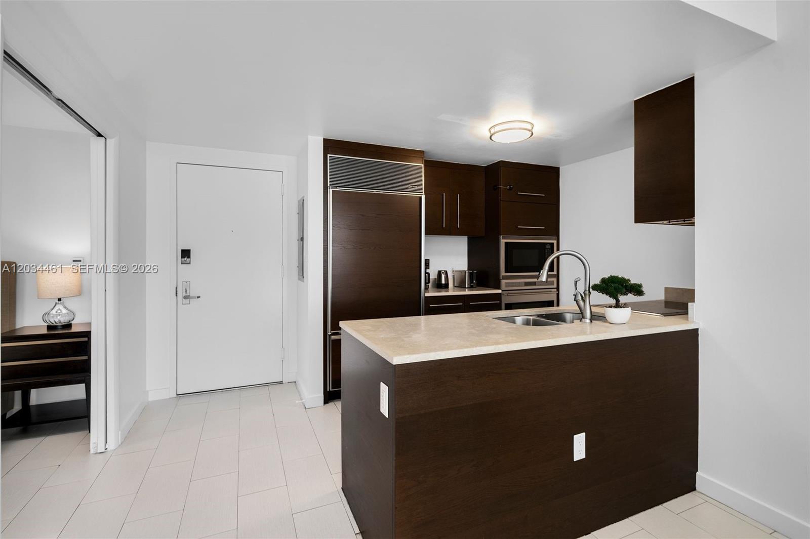 485 Brickell #1709 Miami, FL 33131