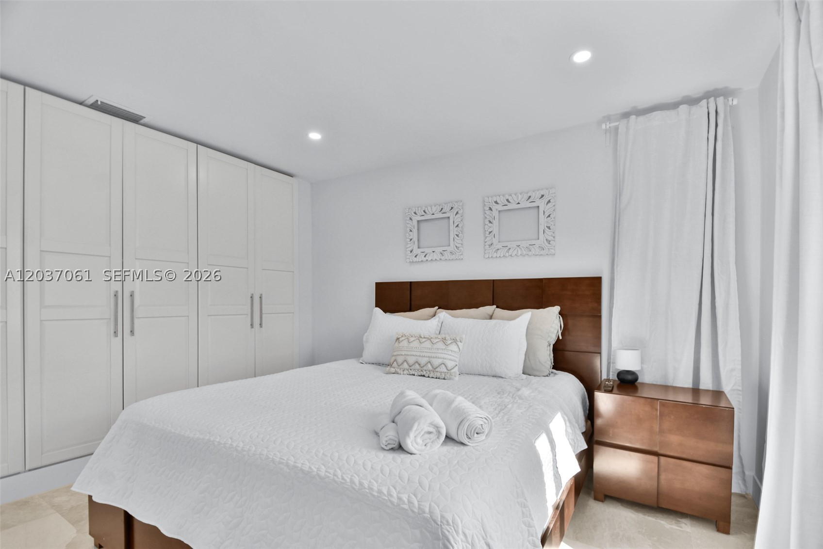 2195 SW 25th Ter Miami, FL 33133