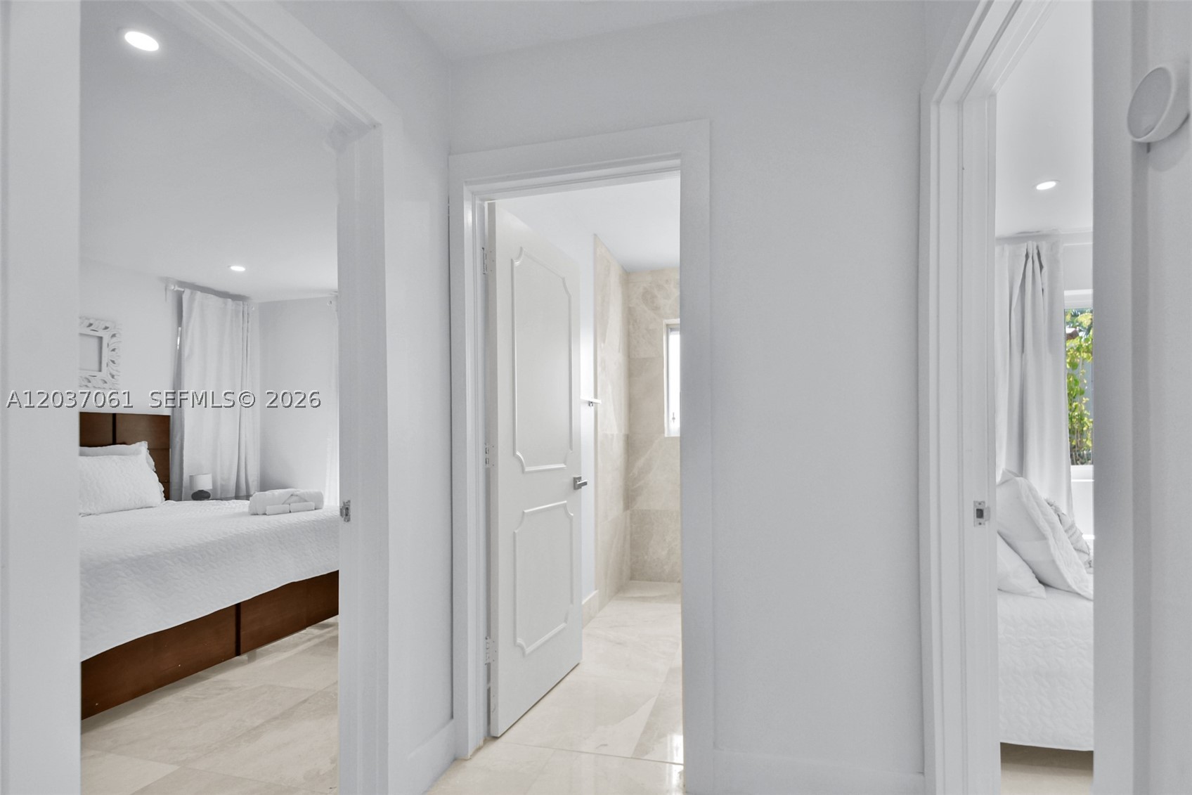 2195 SW 25th Ter Miami, FL 33133