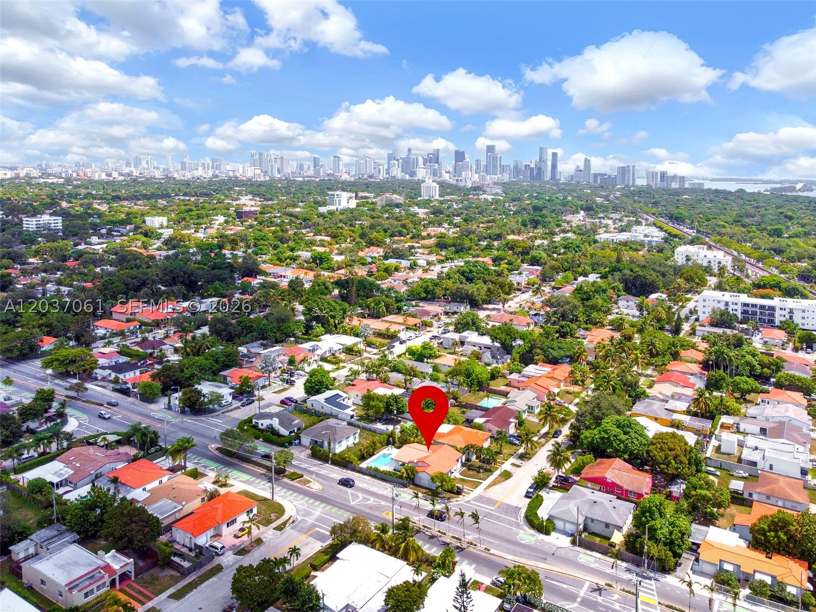 2195 SW 25th Ter Miami, FL 33133