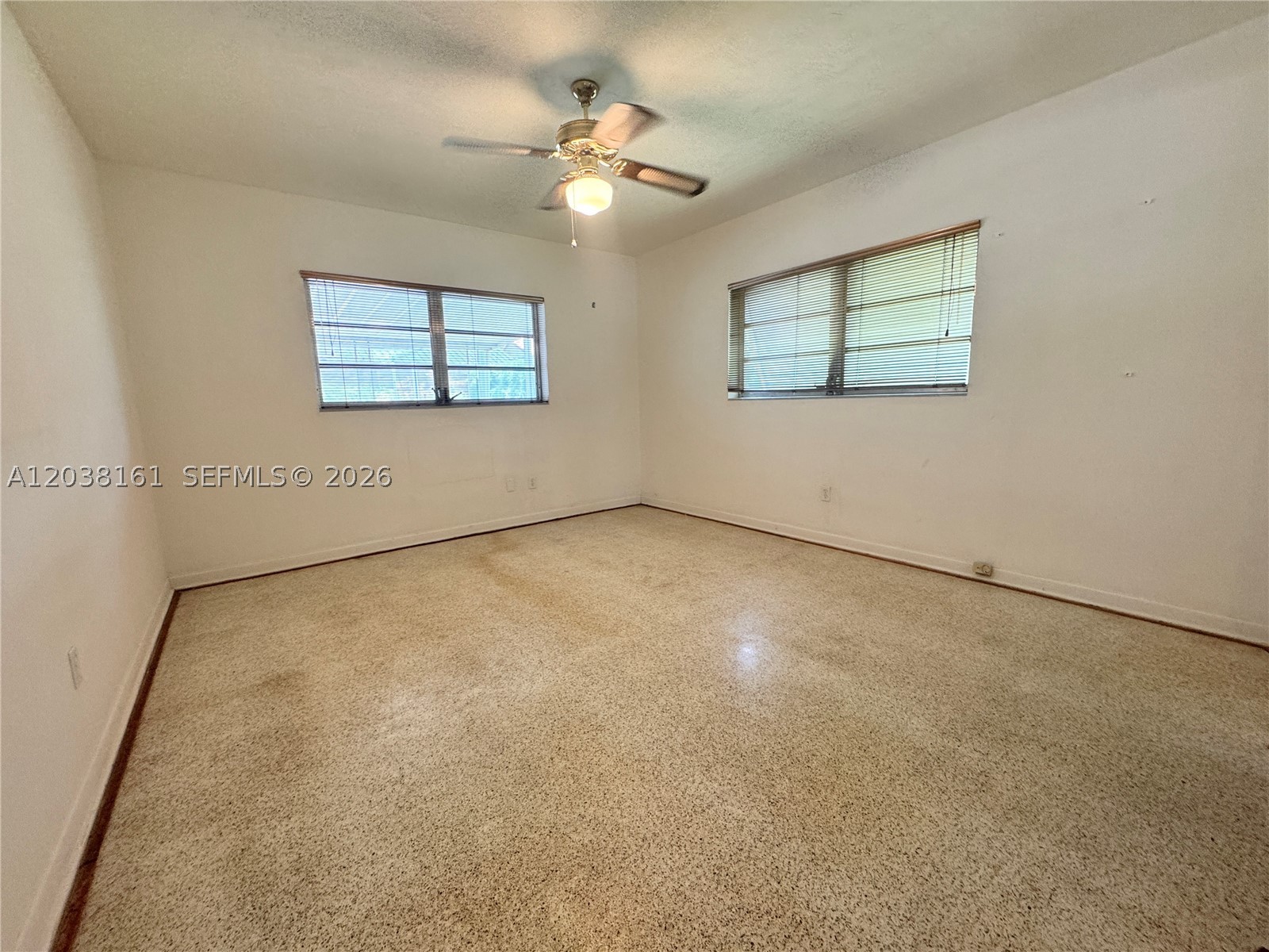 6121 SW 26th St Miami, FL 33155