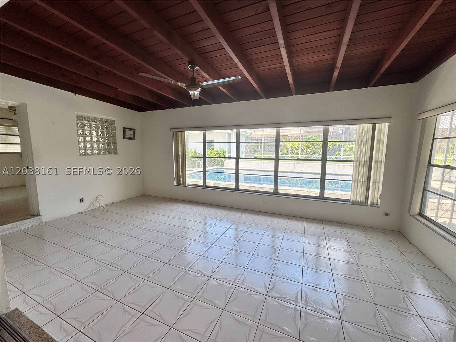 6121 SW 26th St Miami, FL 33155