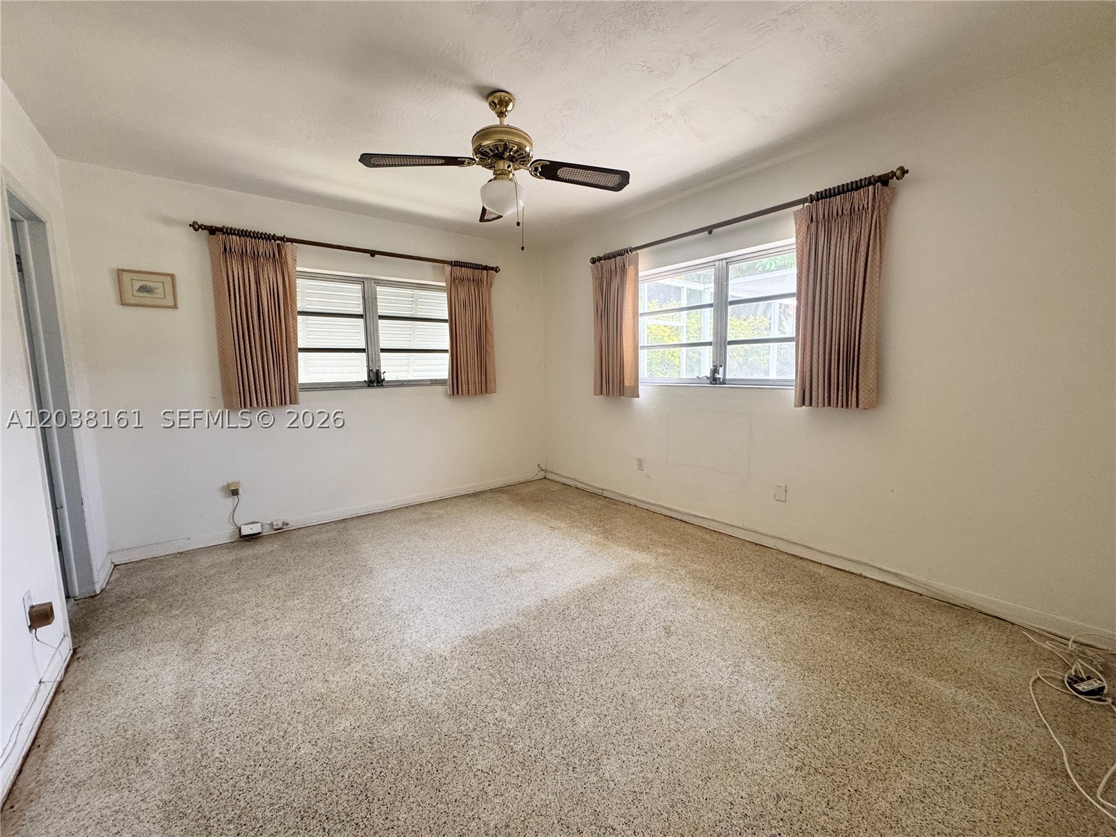 6121 SW 26th St Miami, FL 33155
