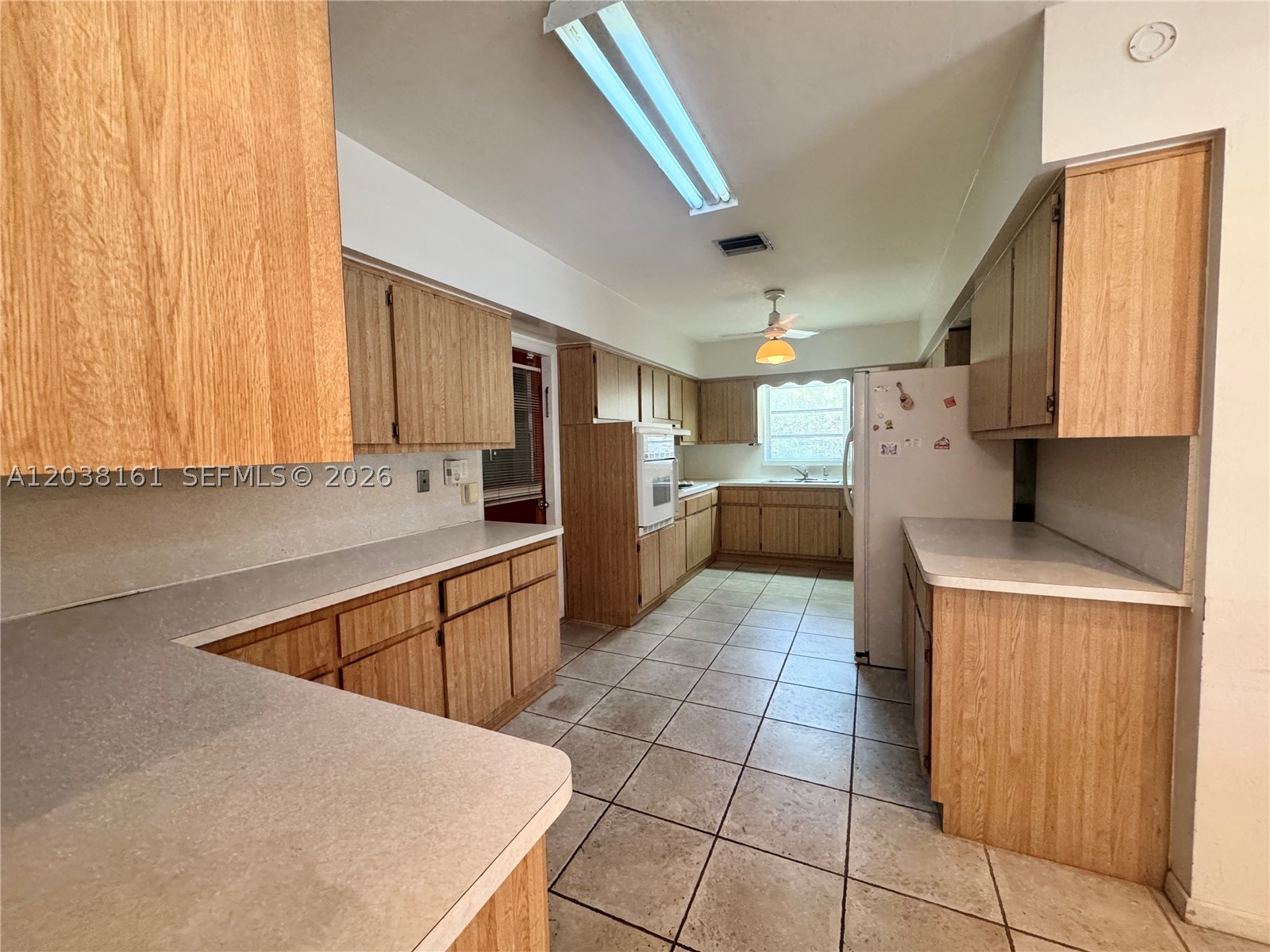 6121 SW 26th St Miami, FL 33155