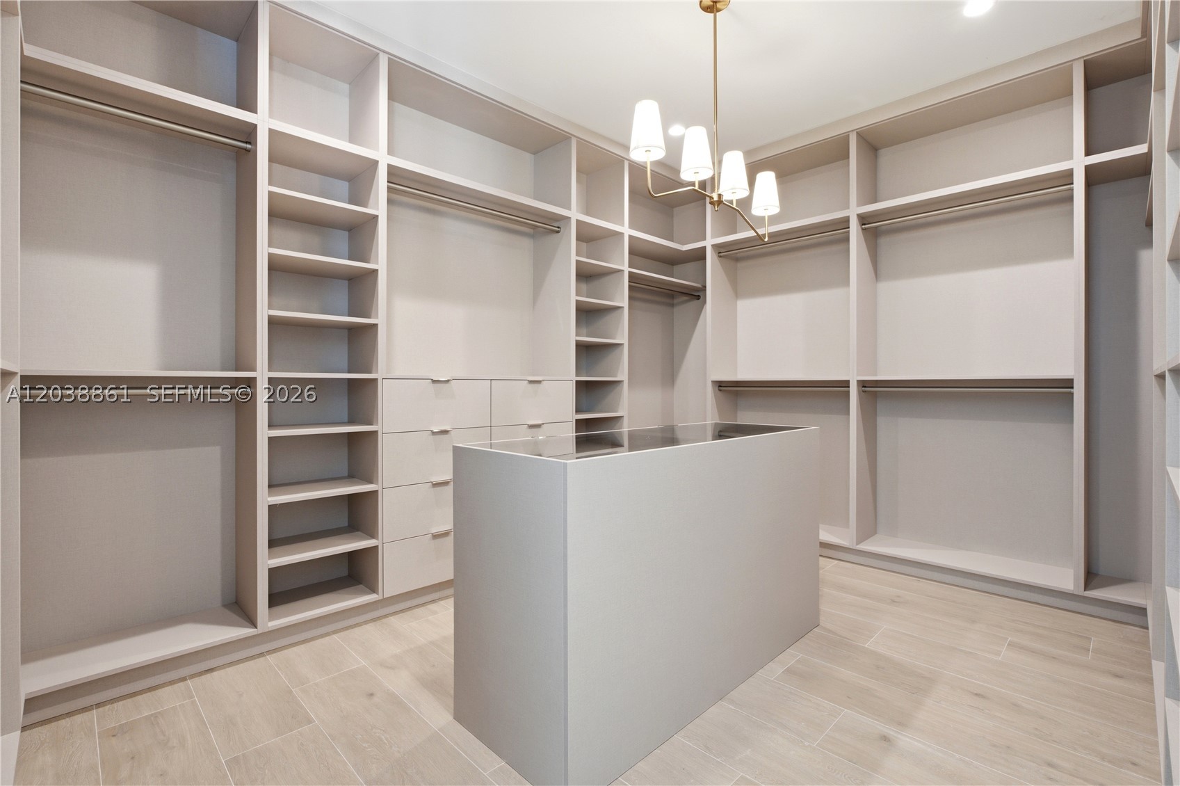 6751 SW 76th Ter South Miami, FL 33143