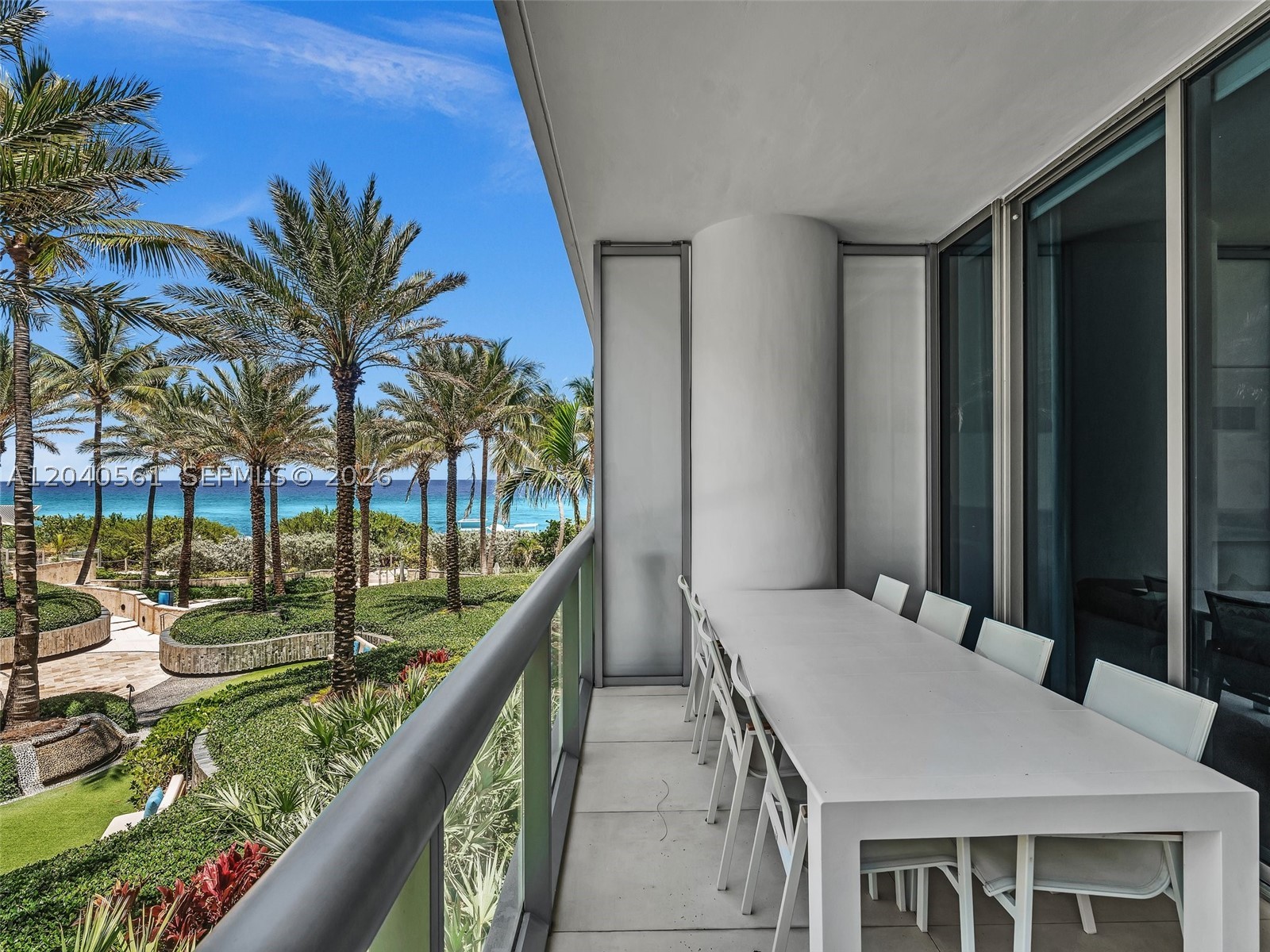 6799 Collins Ave #203