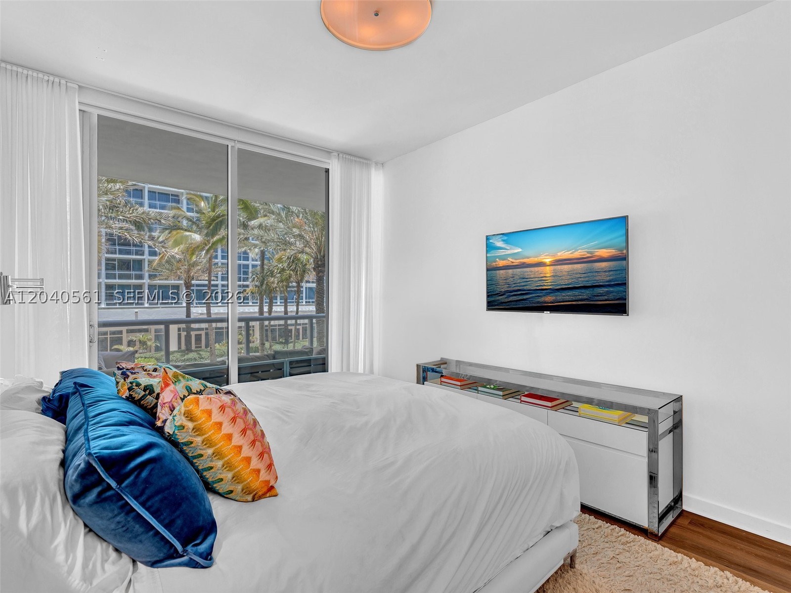 6799 Collins Ave #203 Miami Beach, FL 33141