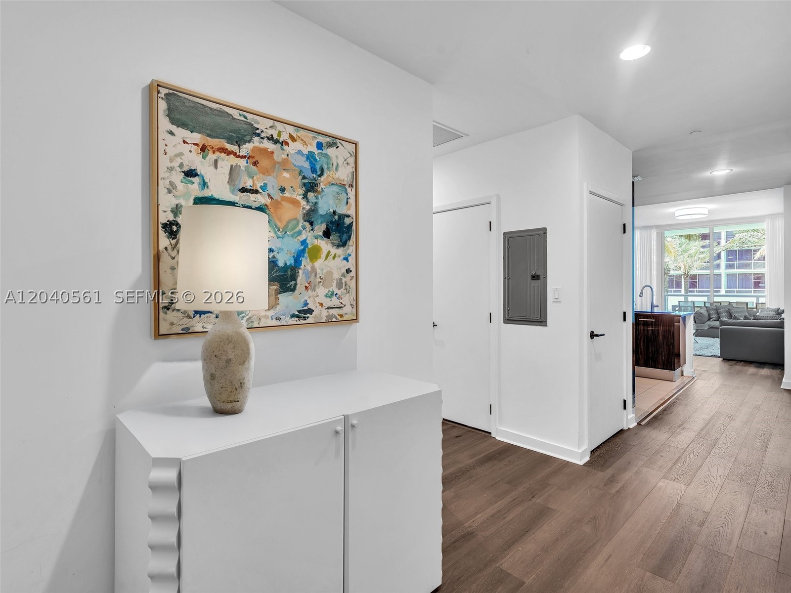 6799 Collins Ave #203 Miami Beach, FL 33141