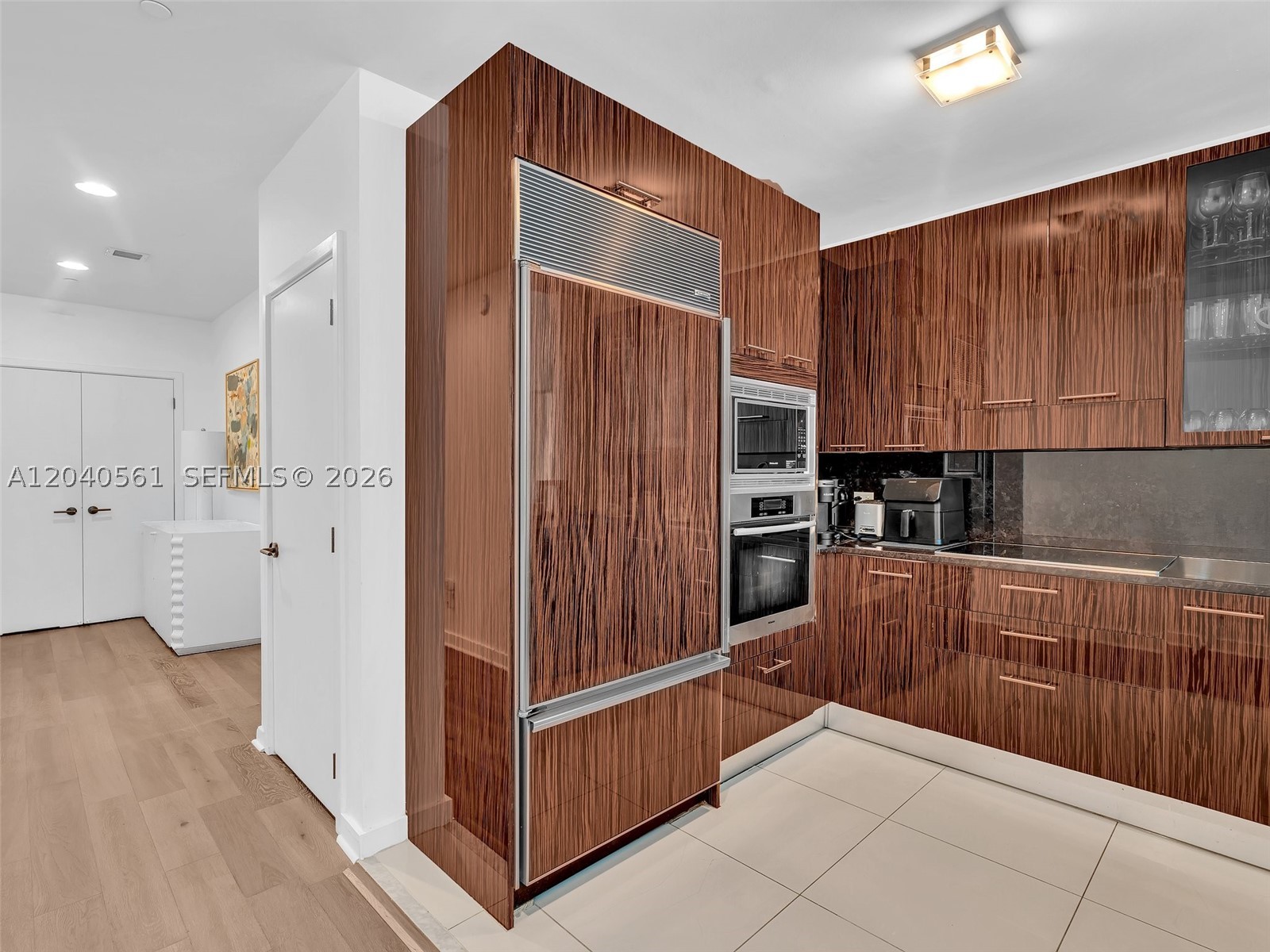 6799 Collins Ave #203 Miami Beach, FL 33141