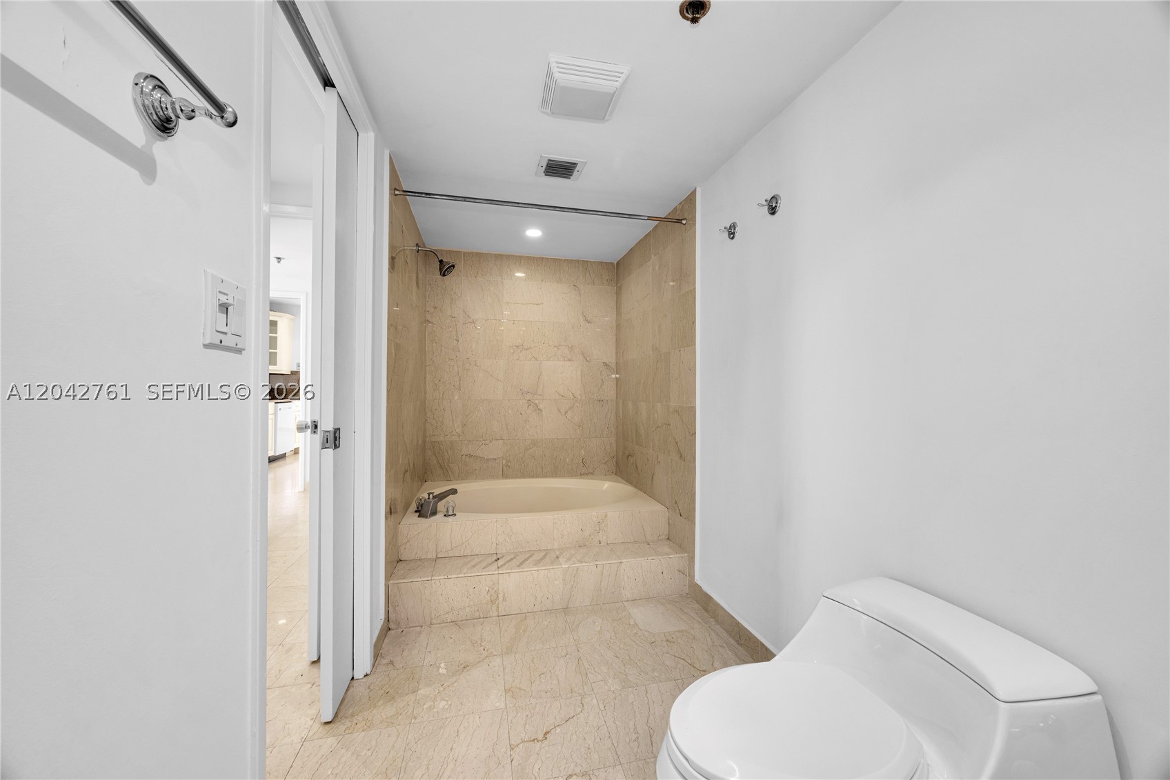 201 Crandon Blvd #643 Key Biscayne, FL 33149