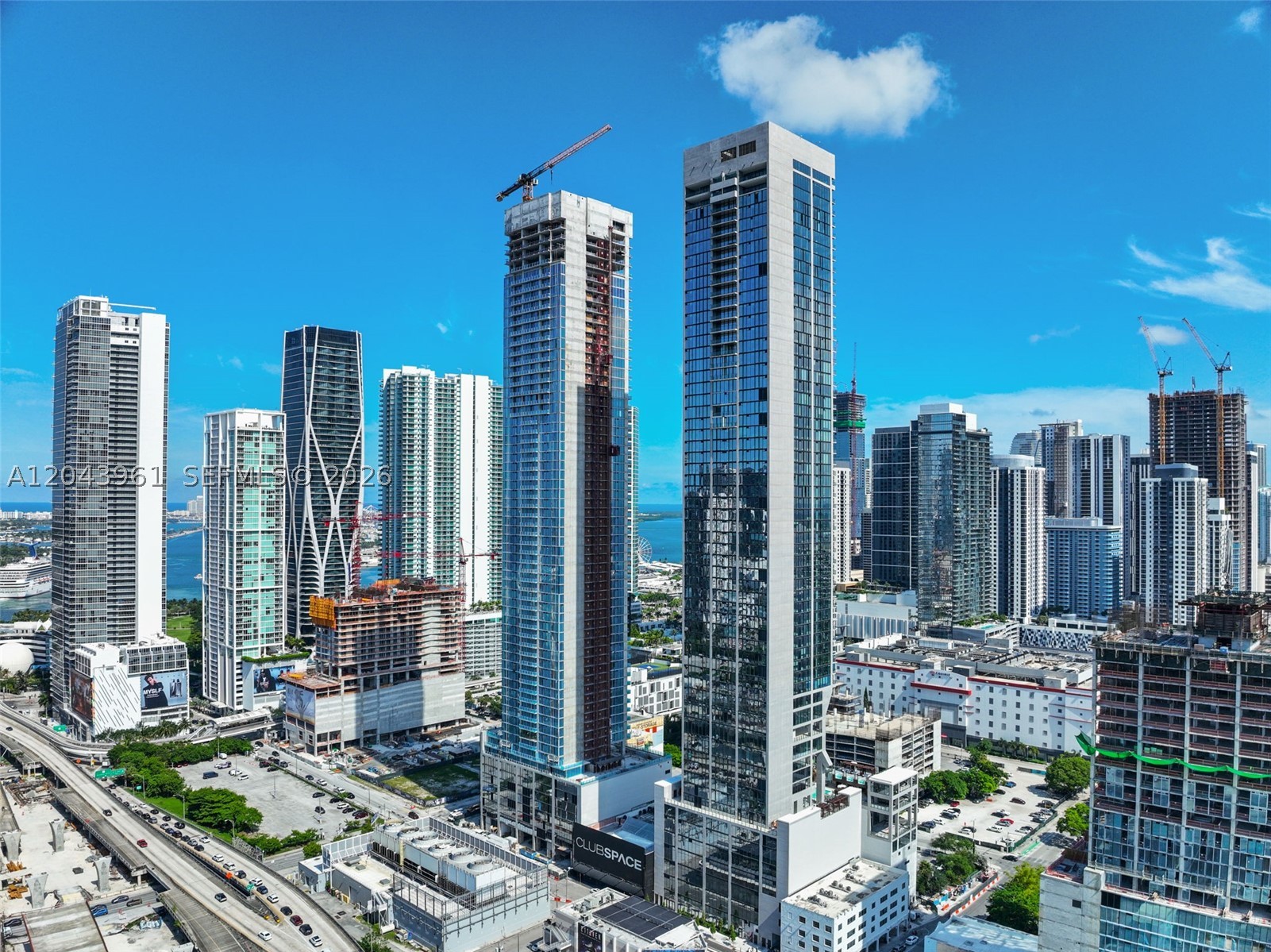 20 NE 11th St #4003B Miami, FL 33132