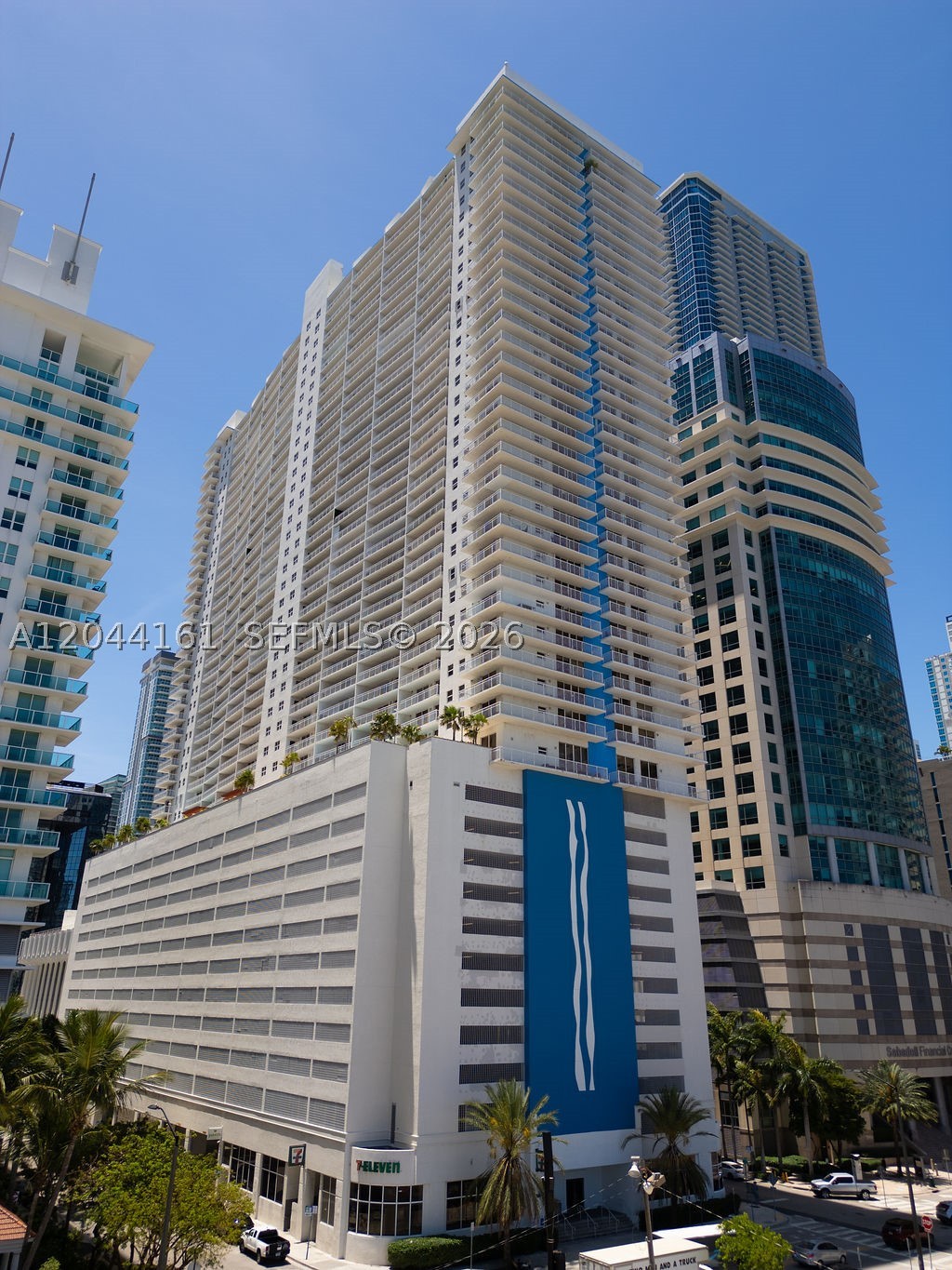 1200 Brickell Bay Dr #2806