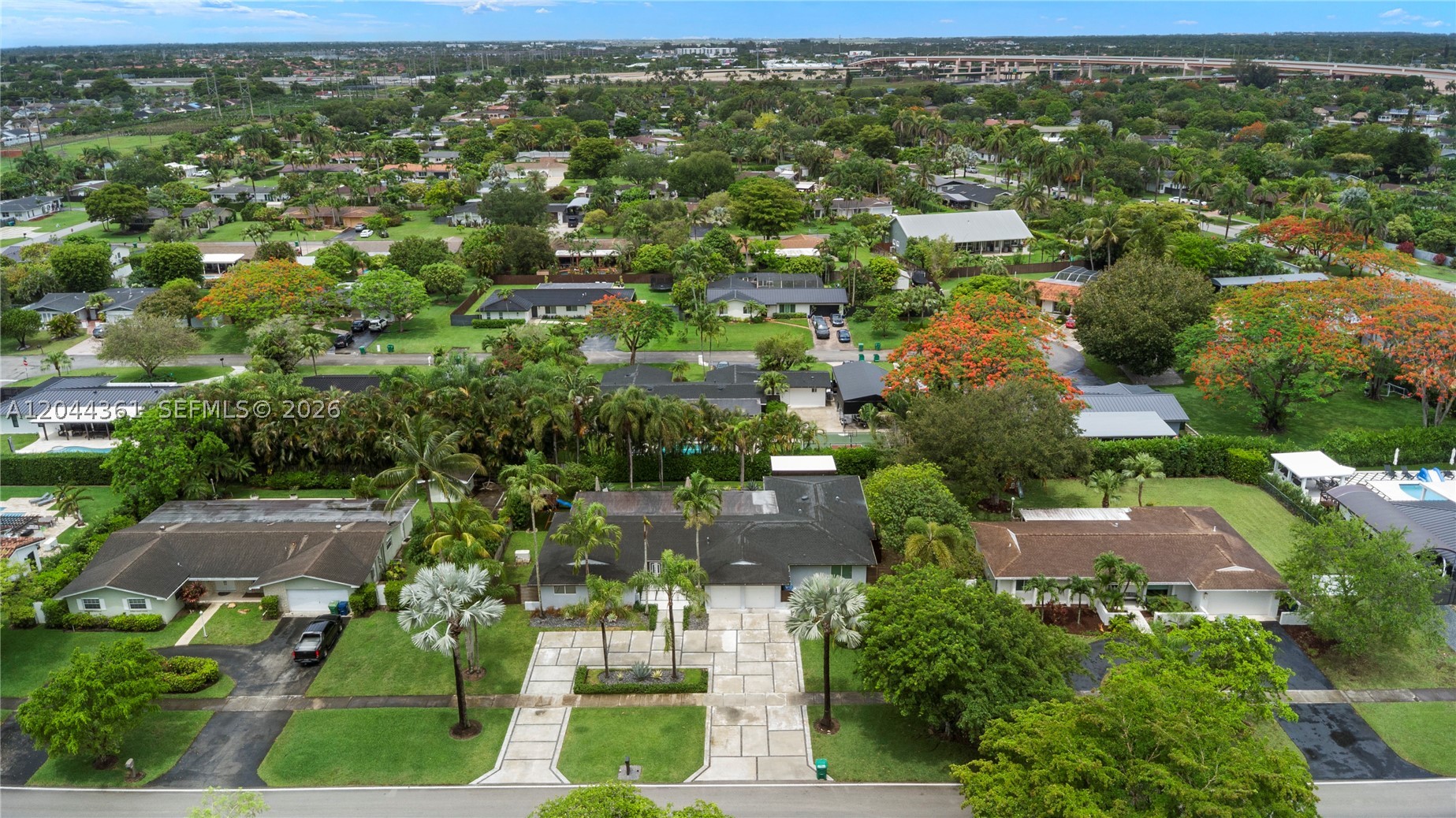 12900 SW 112th Ave Miami, FL 33176