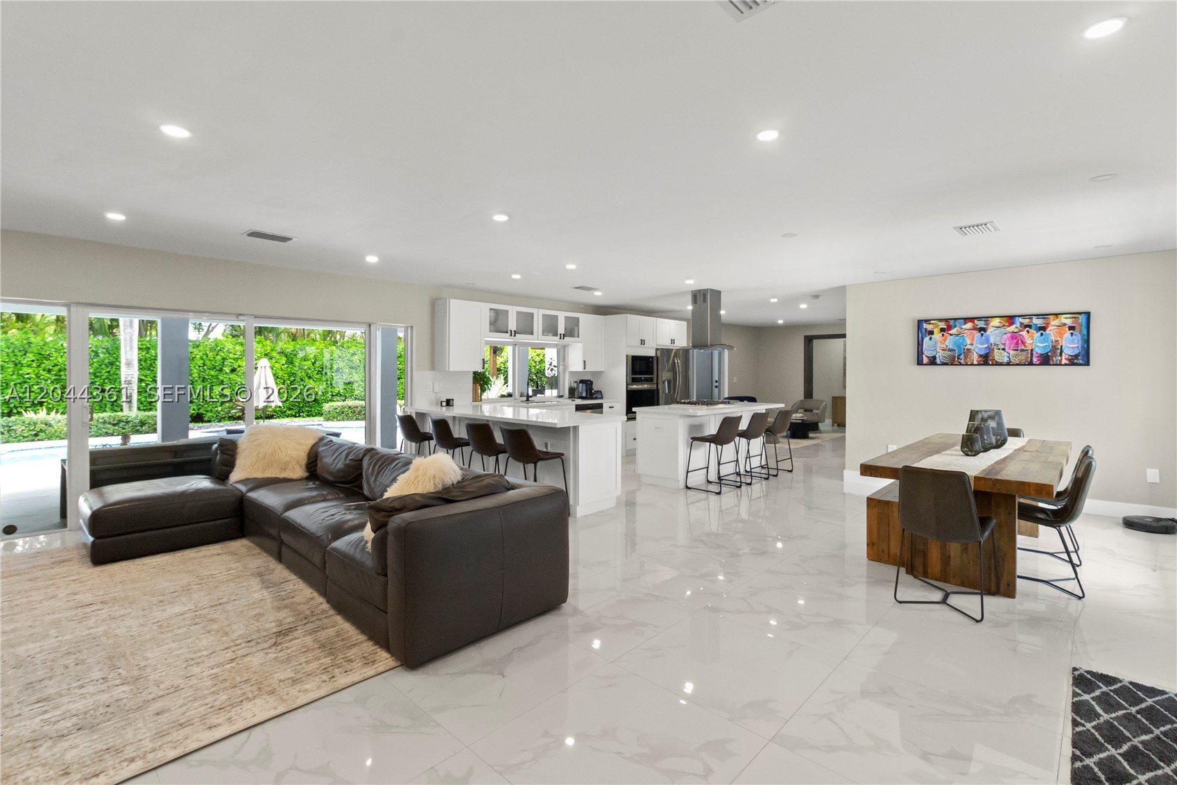 12900 SW 112th Ave Miami, FL 33176