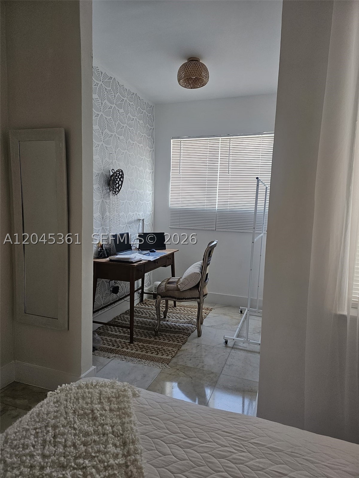 801 8th St #201 Miami Beach, FL 33139