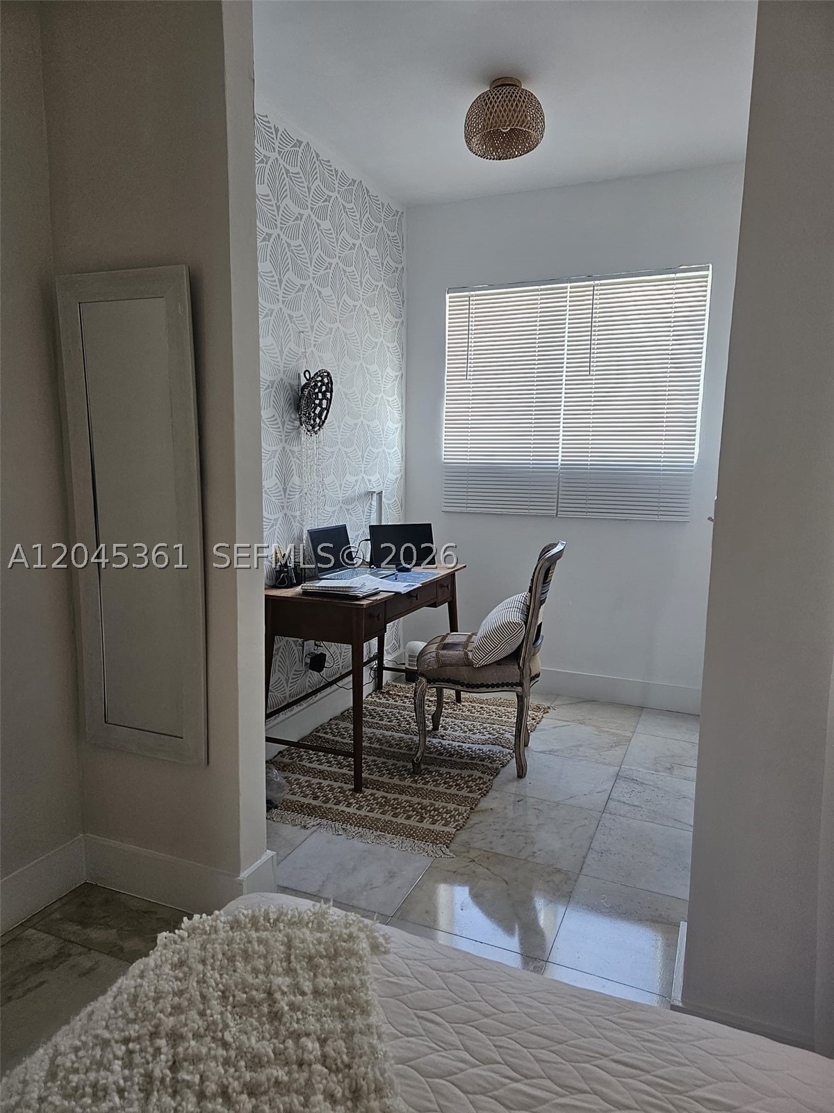 801 8th St #201 Miami Beach, FL 33139
