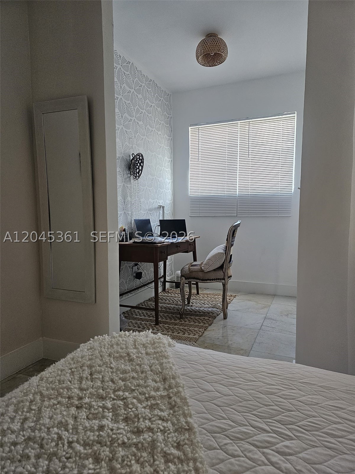 801 8th St #201 Miami Beach, FL 33139