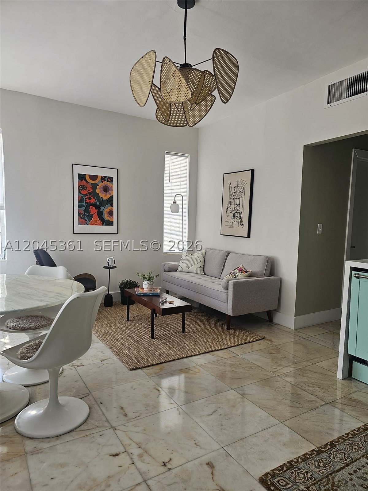 801 8th St #201 Miami Beach, FL 33139