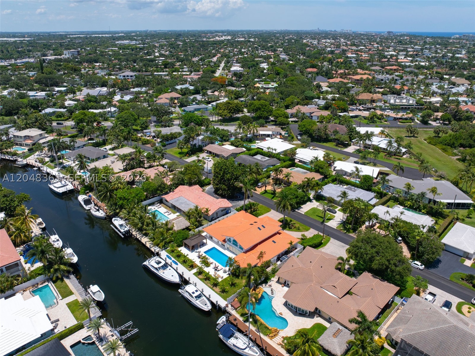 2770 NE 23rd Pl Pompano Beach, FL 33062