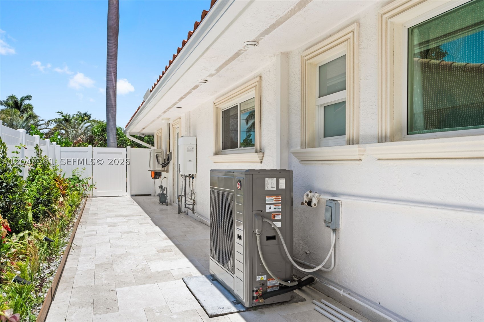 2770 NE 23rd Pl Pompano Beach, FL 33062