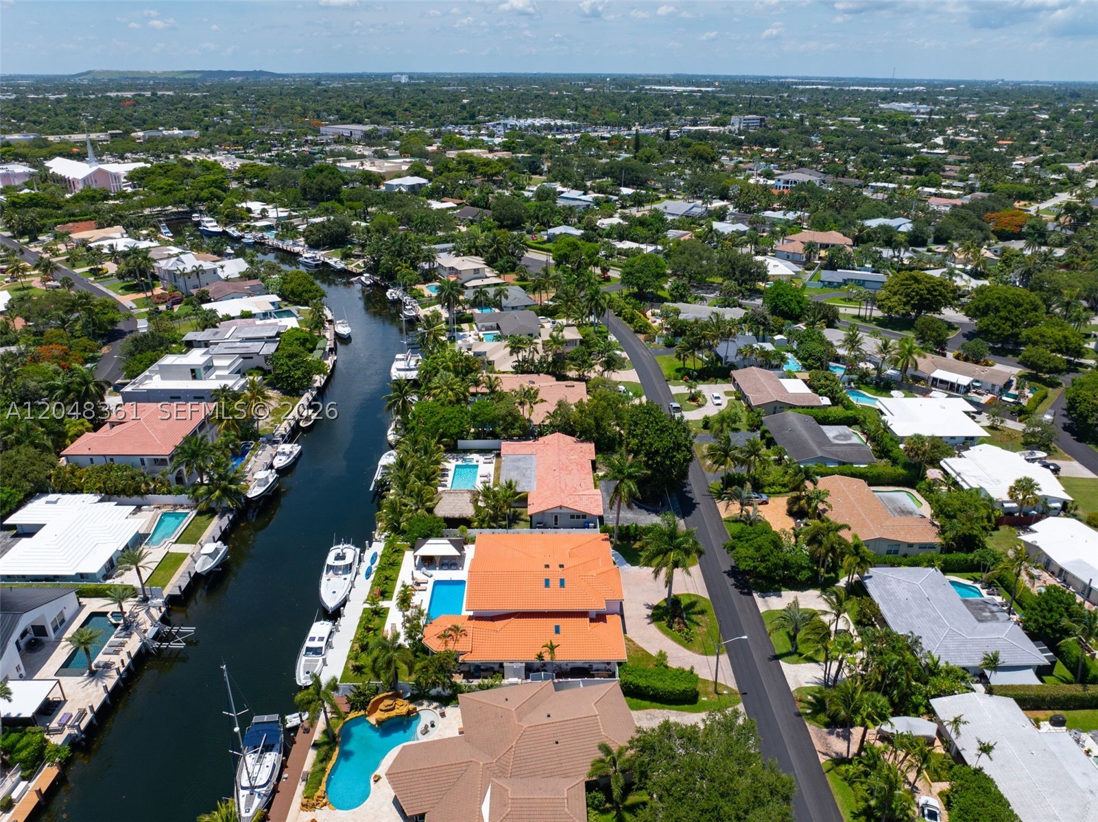2770 NE 23rd Pl Pompano Beach, FL 33062