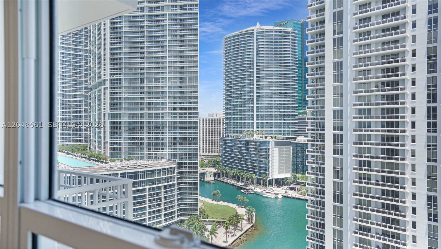 image Courts Brickell Key17