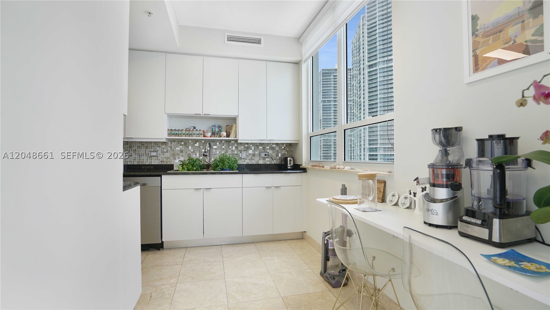 image Courts Brickell Key34