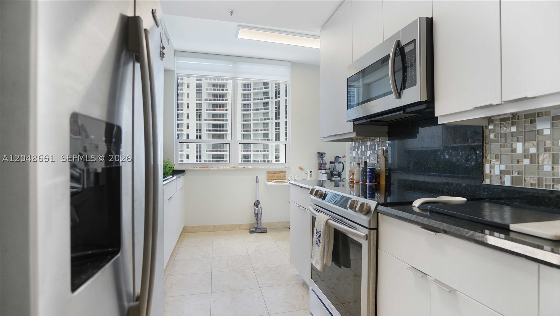 image Courts Brickell Key36