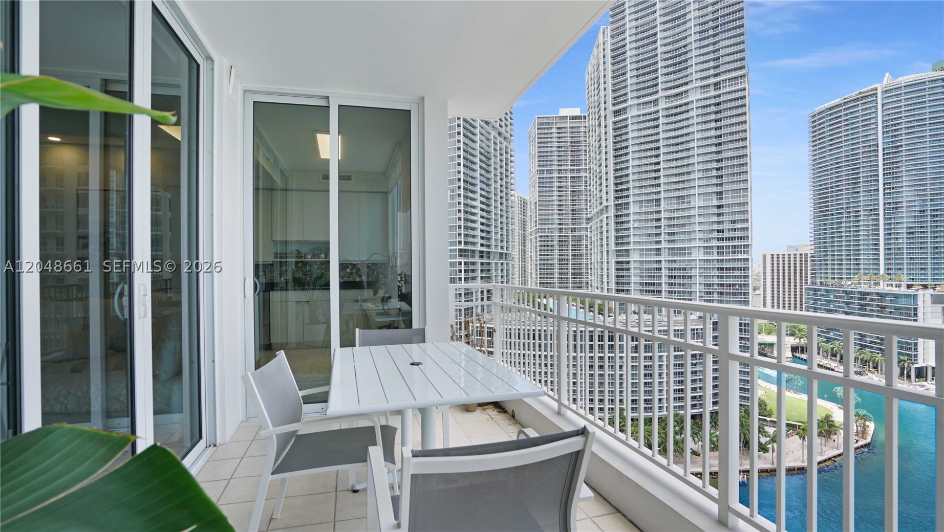 image Courts Brickell Key43