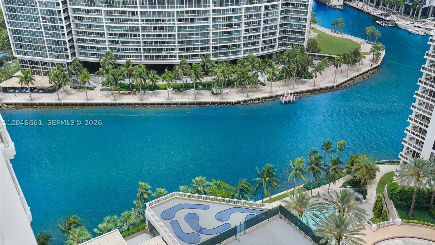image Courts Brickell Key47