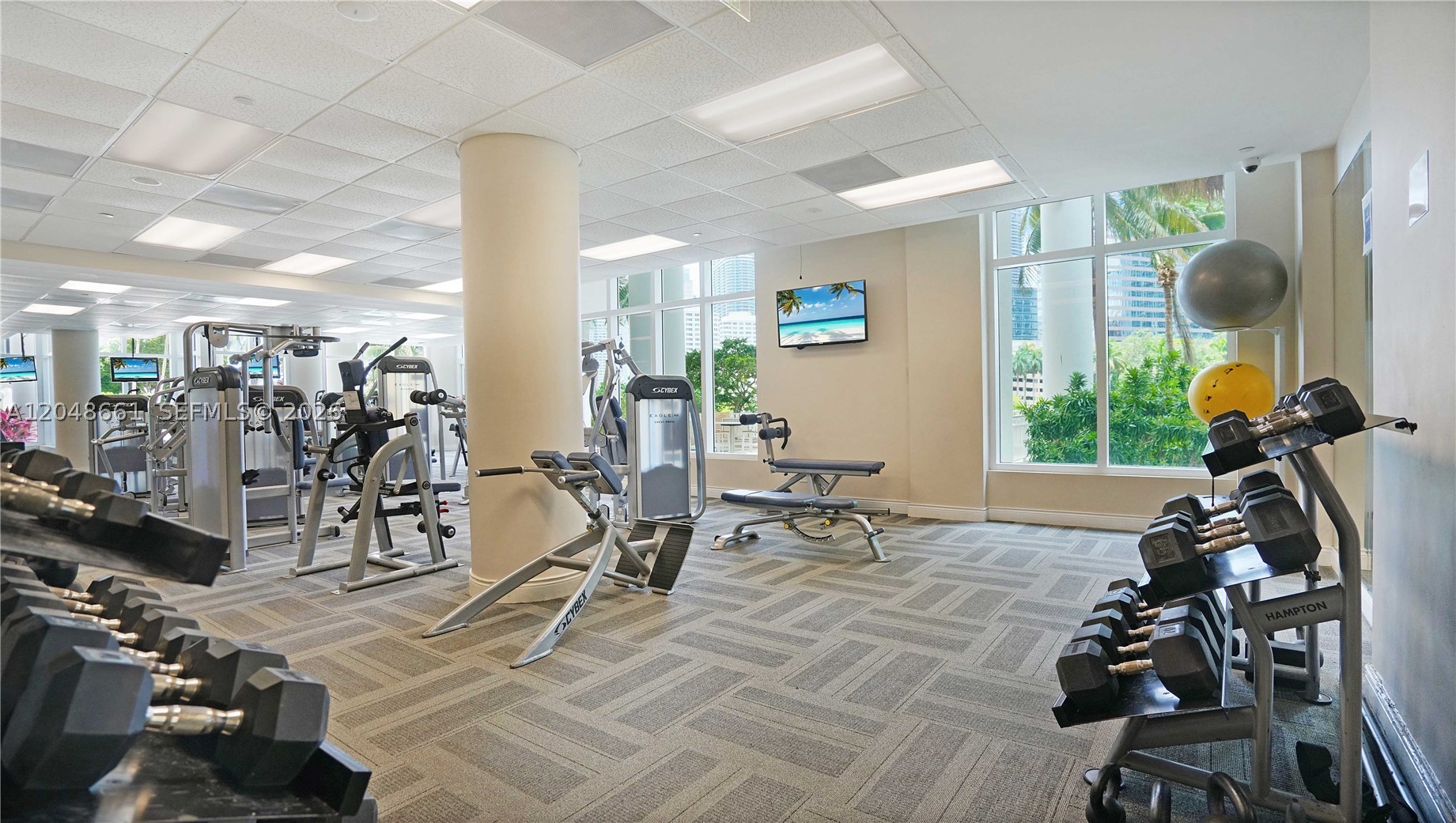 image Courts Brickell Key58