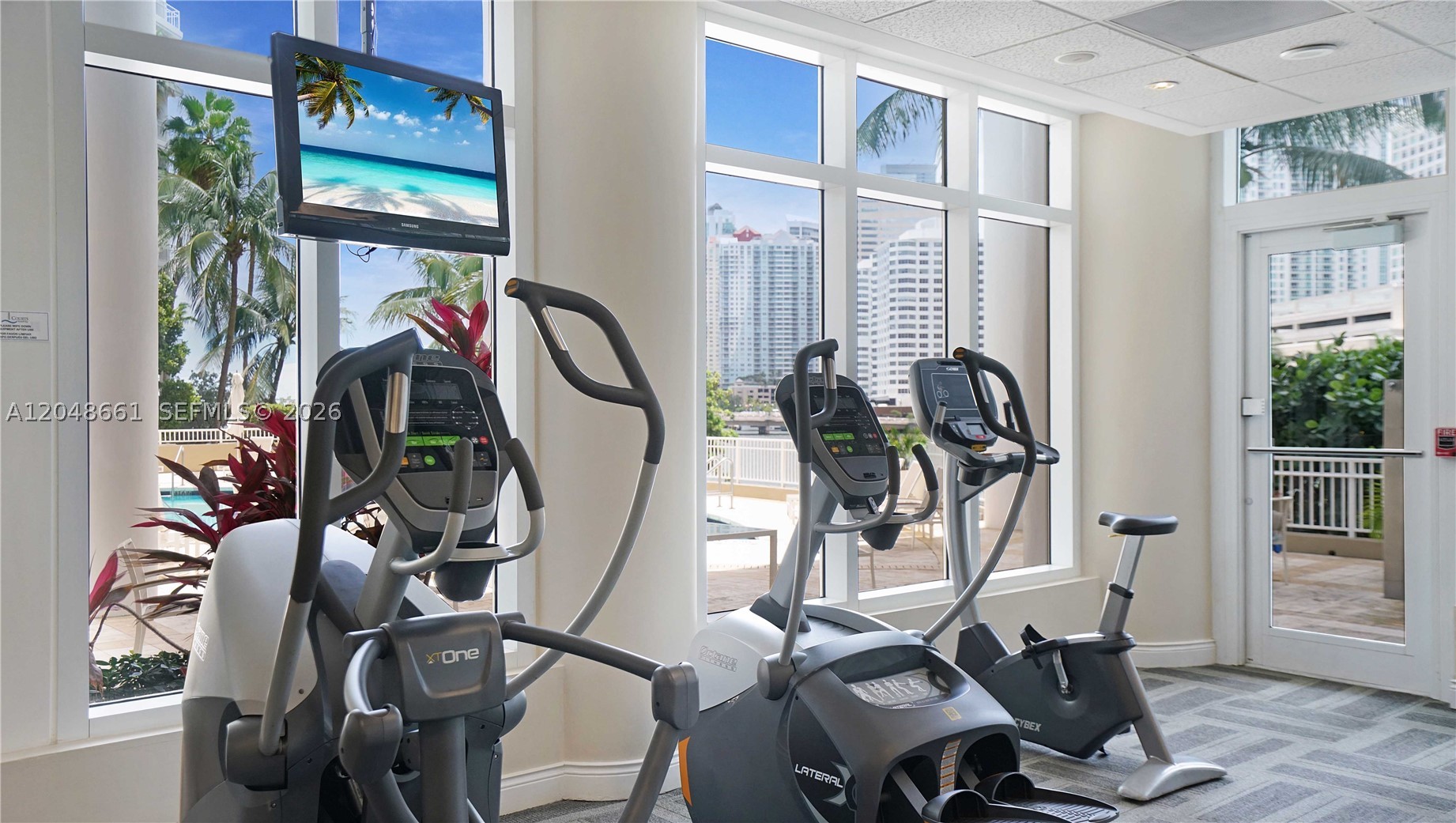 image Courts Brickell Key59