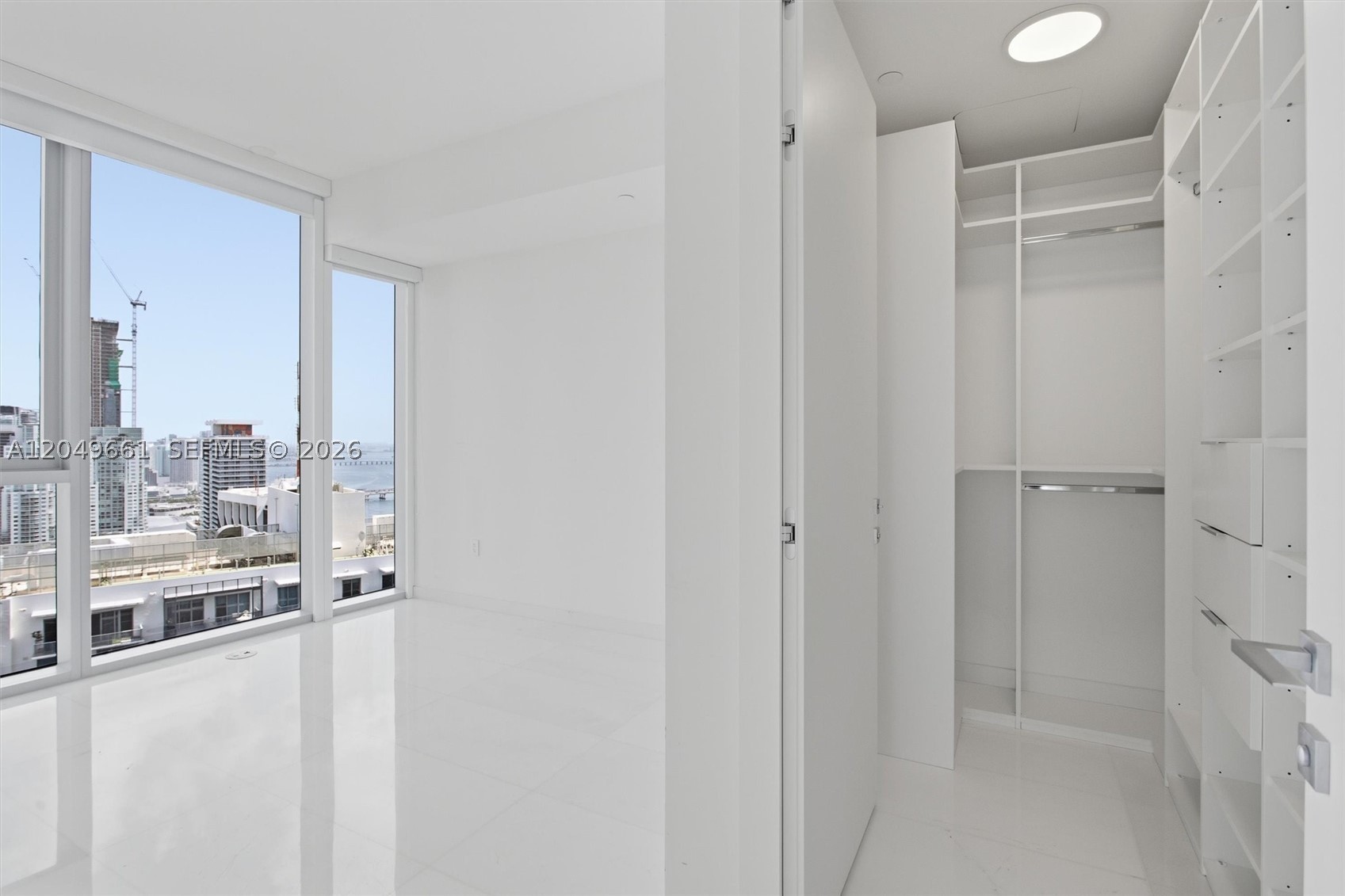 image Aston Martin Residences10
