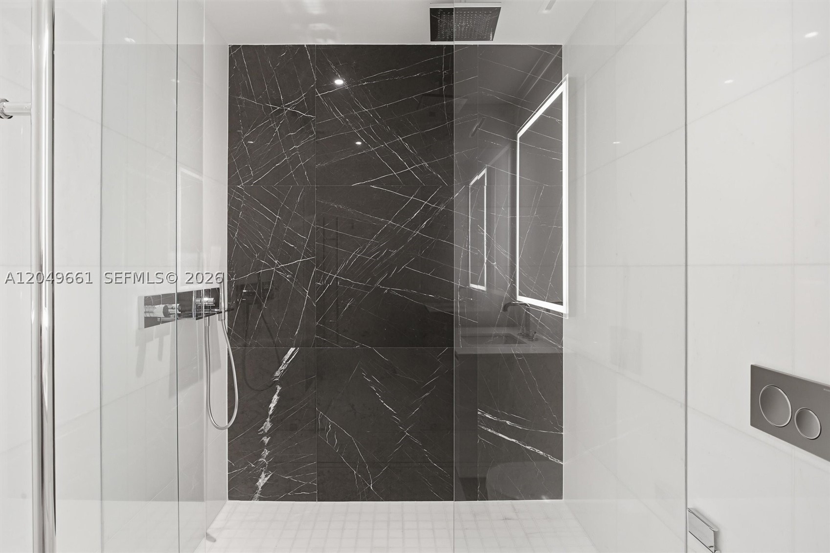 image Aston Martin Residences19