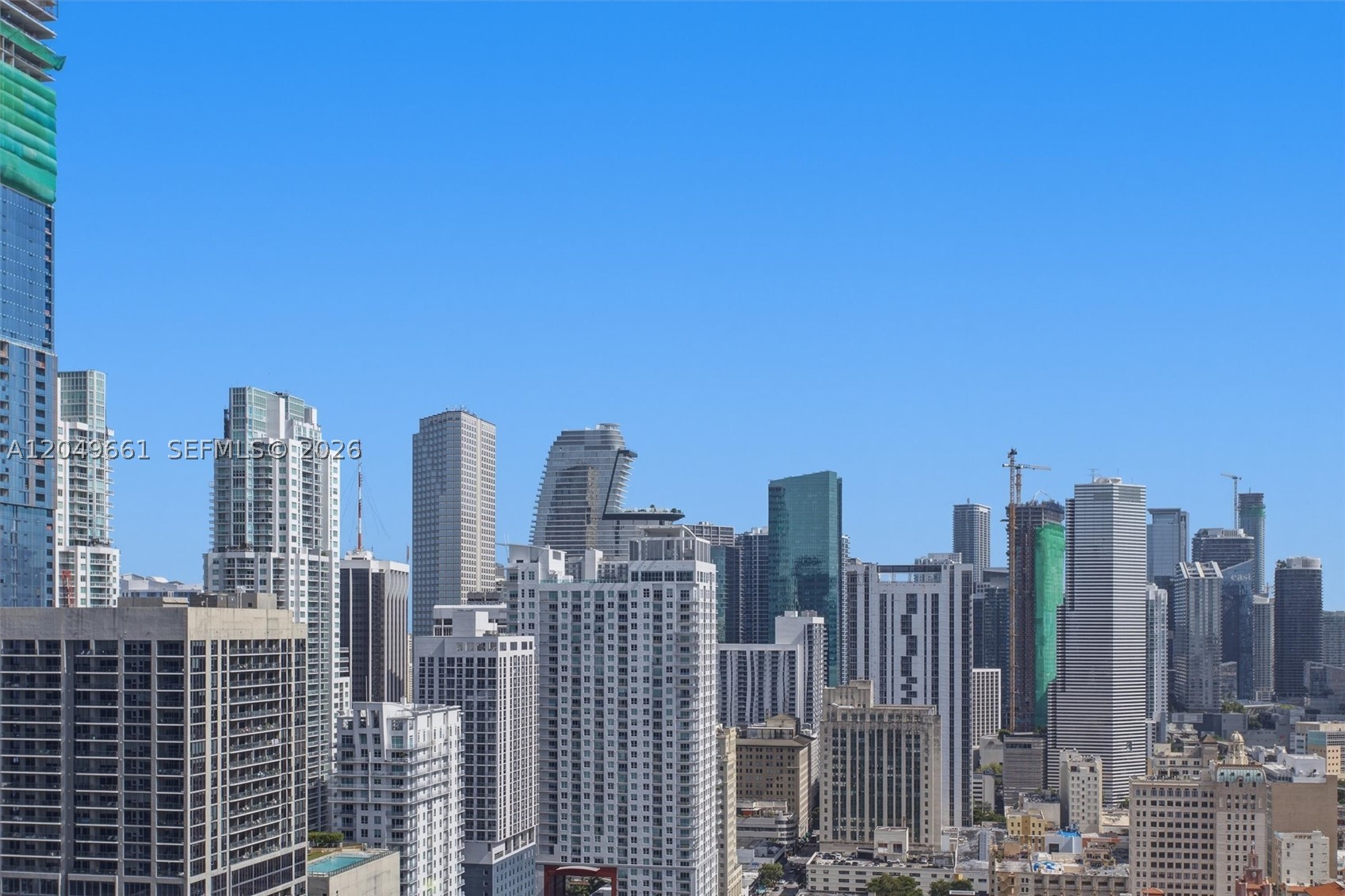 image Aston Martin Residences29