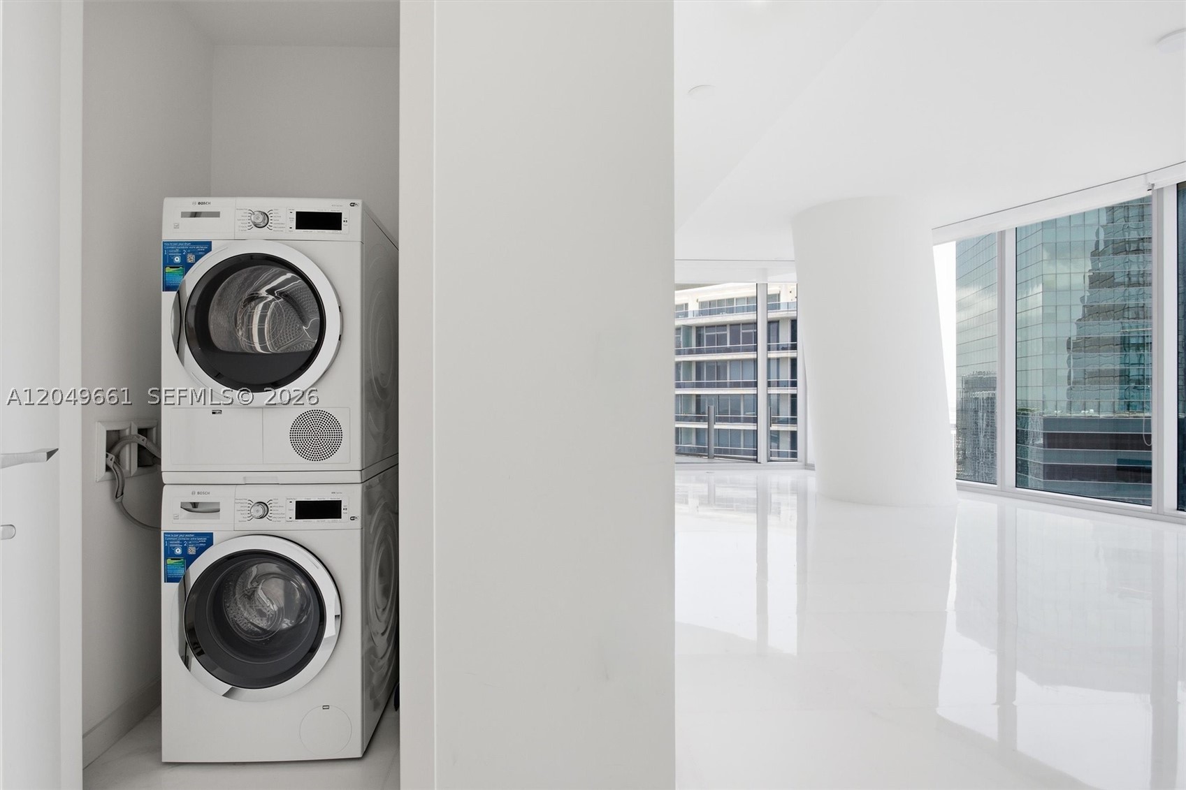 image Aston Martin Residences30