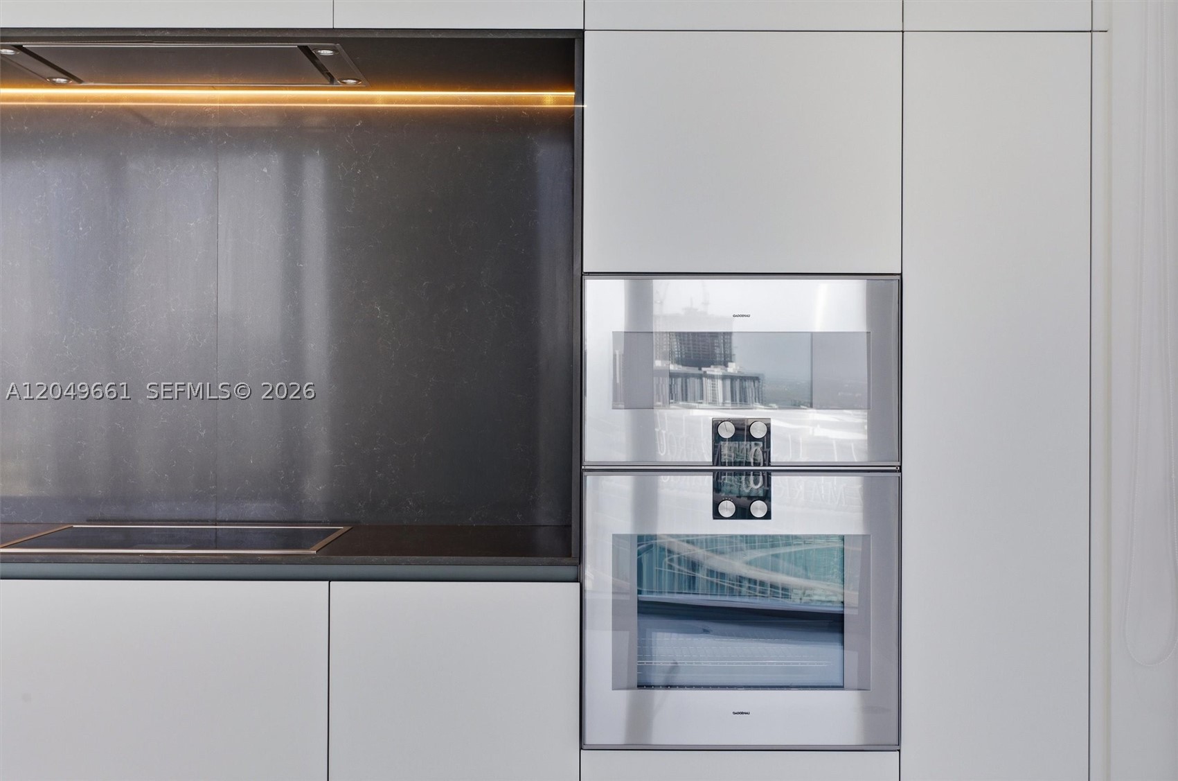 image Aston Martin Residences7