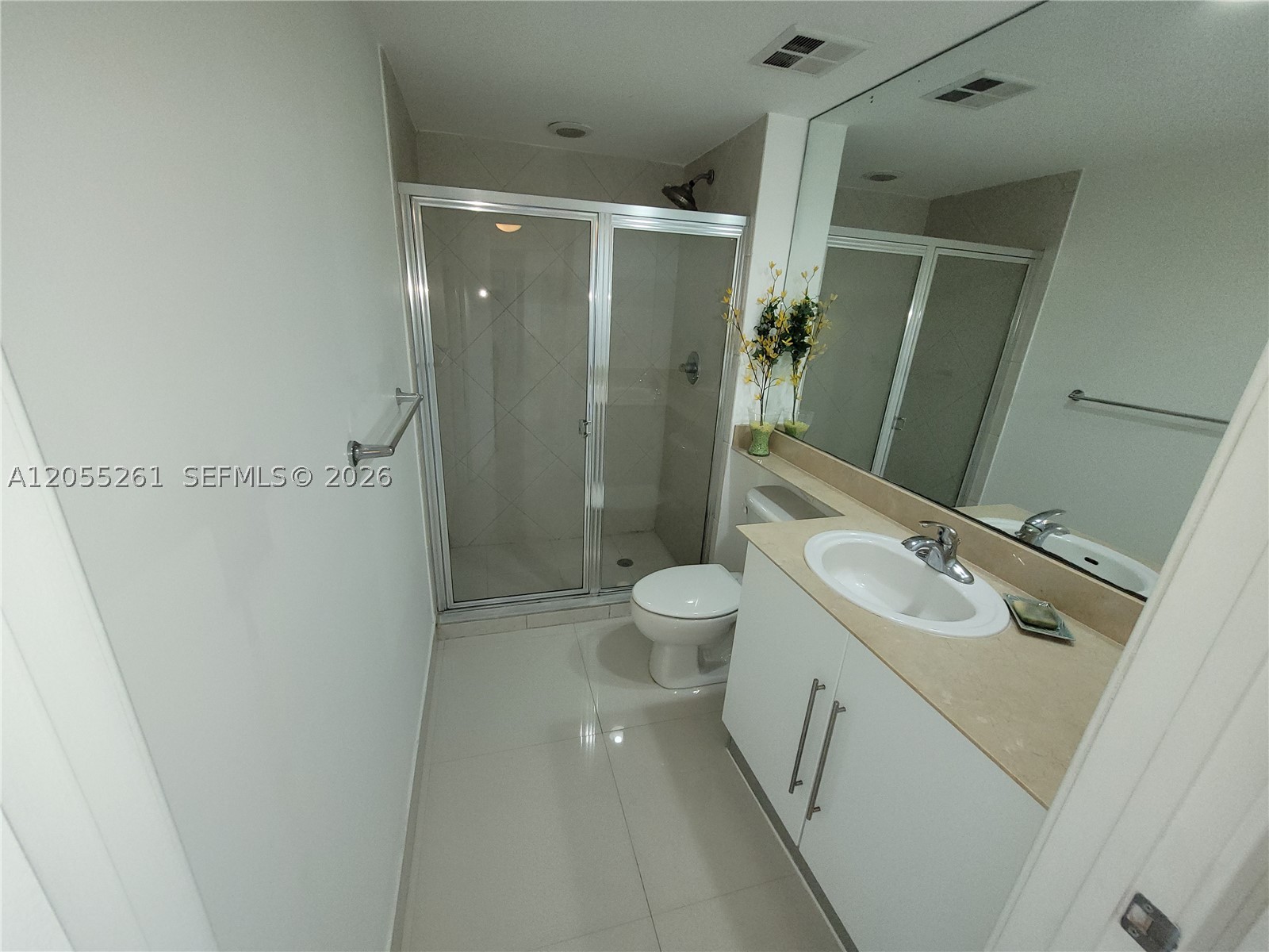 325 S Biscayne Blvd #1719 Miami, FL 33131