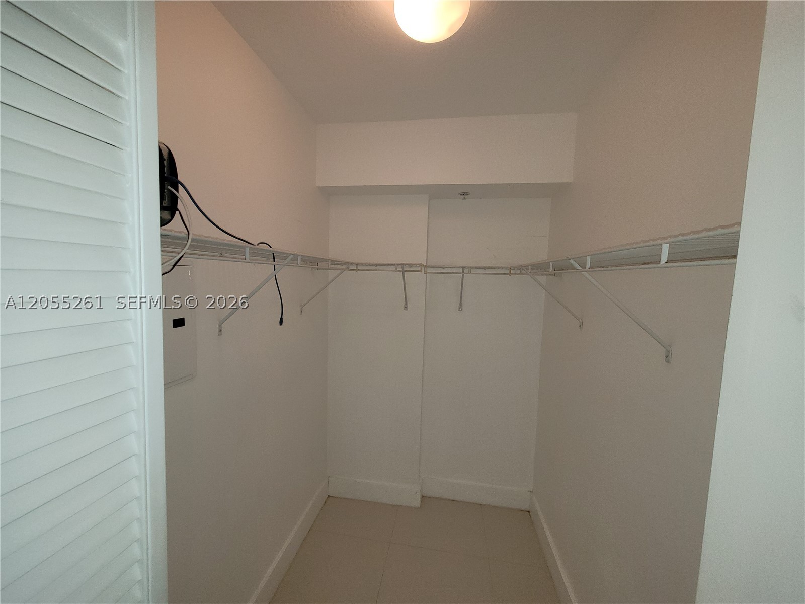 325 S Biscayne Blvd #1719 Miami, FL 33131